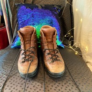 Vintage Scarpa Mountaineering Boots